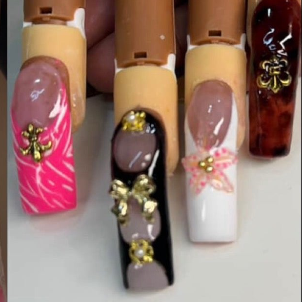LEVEL UP YOUR NAIL ART - ONLINE ZOOM GROUP CLASS