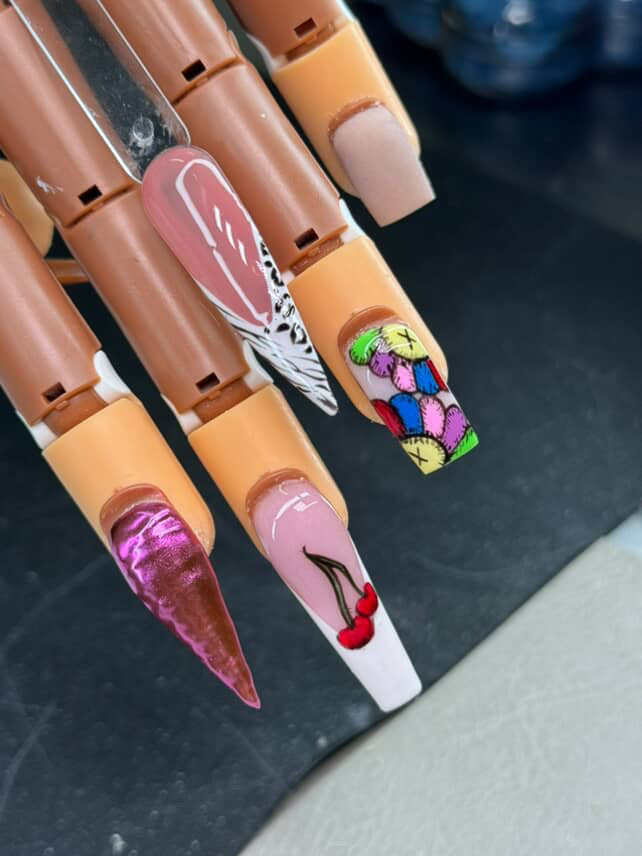 LAY ACRYLIC LIKE A PRO - ONLINE ZOOM GROUP CLASS